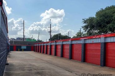 CubeSmart Self Storage - 16125 Rippling Water Drive Houston, TX 77084