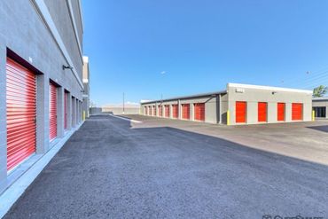 CubeSmart Self Storage - 3847 West Carey Avenue North Las Vegas, NV 89032