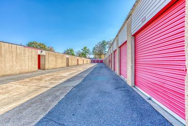 Devon Self Storage - 3577 New Getwell Road Memphis, TN 38118