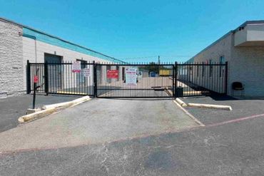 Devon Self Storage - 6465 East Rosedale Street Fort Worth, TX 76112