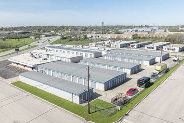 Devon Self Storage - 6465 East Rosedale Street Fort Worth, TX 76112