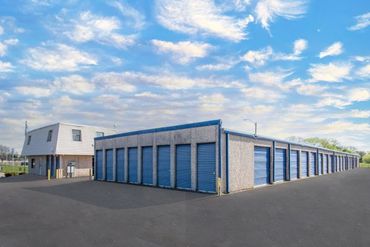 Devon Self Storage Ardmore, Oklahoma - 1900 Veterans Boulevard Ardmore, OK 73401