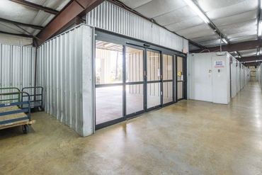 Devon Self Storage - 2207 West Pinhook Road Lafayette, LA 70508