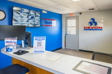 Devon Self Storage - 2310 West Pinhook Road Lafayette, LA 70508