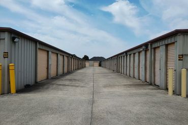 Devon Self Storage - 300 Westgate Road Lafayette, LA 70506