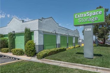 Extra Space Storage - 1399 North Rainbow Boulevard Las Vegas, NV 89108