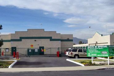Extra Space Storage - 1399 North Rainbow Boulevard Las Vegas, NV 89108