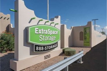 Extra Space Storage - 5253 East Main Street Mesa, AZ 85205