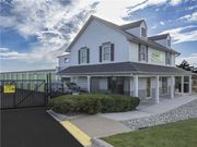 Extra Space Storage - 38875 Grand River Avenue Farmington, MI 48335