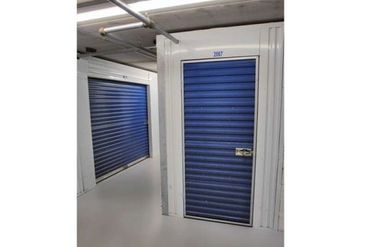 Extra Space Storage - 2721 East Greenway Parkway Phoenix, AZ 85032