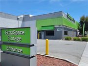 Extra Space Storage - 999 East Bayshore Road East Palo Alto, CA 94303