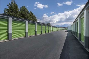 Extra Space Storage - 5520 South 3915 West Salt Lake City, UT 84129