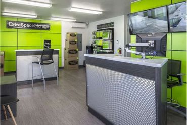 Extra Space Storage - 5520 South 3915 West Salt Lake City, UT 84129