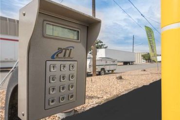 Extra Space Storage - 11855 East 40Th Avenue Denver, CO 80239