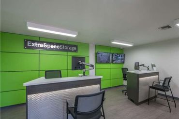 Extra Space Storage - 15626 North Cave Creek Road Phoenix, AZ 85032