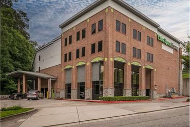 Extra Space Storage - 2035 Powers Ferry Road Marietta, GA 30067