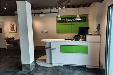 Extra Space Storage - 2141 Powers Ferry Road Marietta, GA 30067