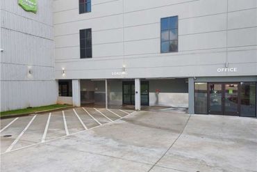 Extra Space Storage - 2141 Powers Ferry Road Marietta, GA 30067