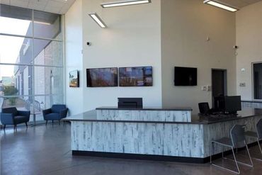 Extra Space Storage - 3401 West Greenway Road Phoenix, AZ 85053