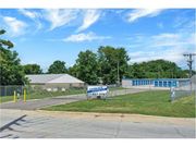 Extra Space Storage - 1001 Croxton Avenue Bloomington, IL 61701