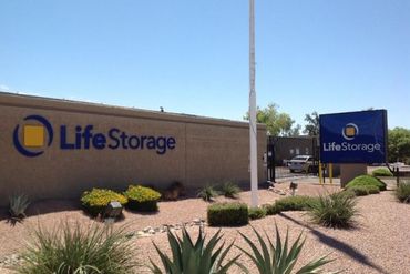 Extra Space Storage - 139 North Greenfield Road Mesa, AZ 85205