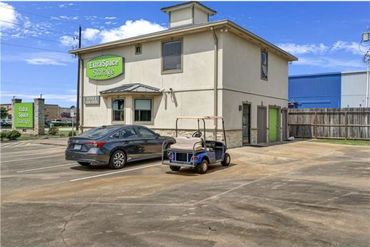 Extra Space Storage - 8625 Spring Cypress Road Spring, TX 77379