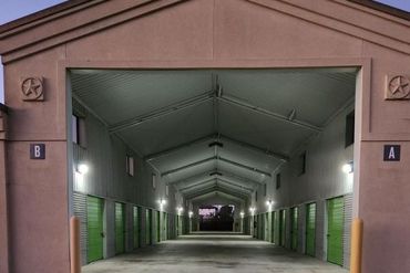 Extra Space Storage - 13033 Jones Road Houston, TX 77070