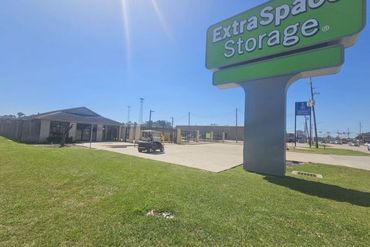 Extra Space Storage - 6911 Louetta Road Spring, TX 77379