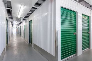 Extra Space Storage - 3626 North Broadway Chicago, IL 60613