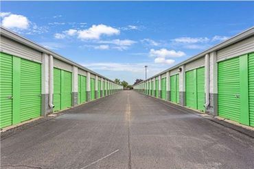 Extra Space Storage - 2870 Gessner Road Houston, TX 77080