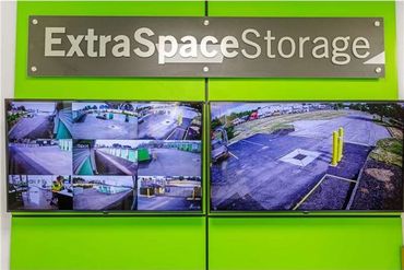 Extra Space Storage - 2870 Gessner Road Houston, TX 77080
