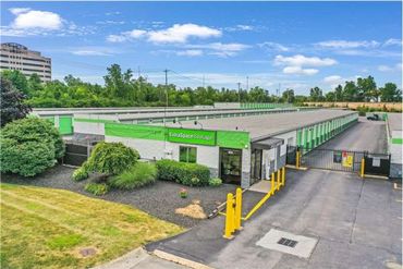 Extra Space Storage - 2870 Gessner Road Houston, TX 77080