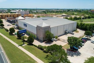 Extra Space Storage - 2607 West Braker Lane Austin, TX 78758