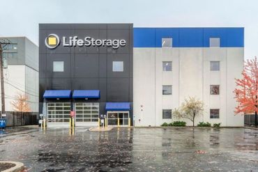 Extra Space Storage - 3323 West Addison Street Chicago, IL 60618