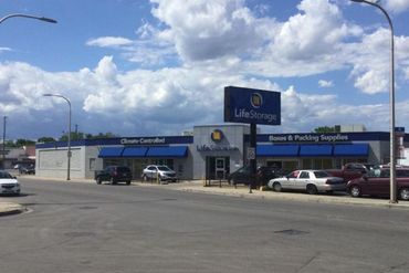 Extra Space Storage - 4014 West Grand Avenue Chicago, IL 60651
