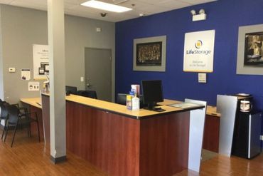 Extra Space Storage - 4014 West Grand Avenue Chicago, IL 60651