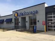 Extra Space Storage - 6505 Oakton Street Morton Grove, IL 60053