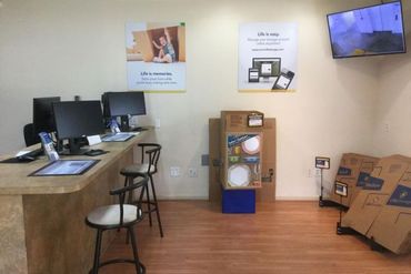 Extra Space Storage - 14102 Bay Pointe Court Houston, TX 77062