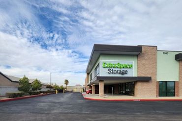 Extra Space Storage - 6590 West Warm Springs Road Las Vegas, NV 89118