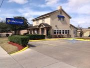 Extra Space Storage - 8726 Long Point Road Houston, TX 77080