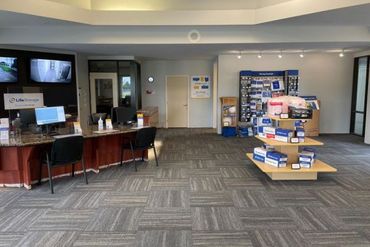 Extra Space Storage - 12555 Richmond Avenue Houston, TX 77082