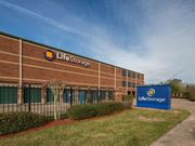 Extra Space Storage - 5960 West Main Street League City, TX 77573