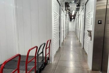 Extra Space Storage - 2960 Bicentennial Parkway Henderson, NV 89052