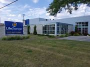 Extra Space Storage - 232 South Curtis Road West Allis, WI 53214