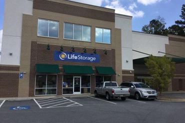 Extra Space Storage - 1587 Tibarron Parkway Southeast Smyrna, GA 30080