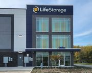 Extra Space Storage - 12812 Cullen Boulevard Houston, TX 77047