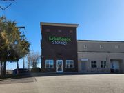 Extra Space Storage - 5300 Commonwealth Centre Parkway Midlothian, VA 23112