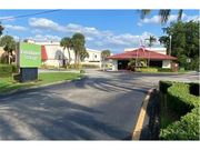 Extra Space Storage - 5370 South University Drive Davie, FL 33328