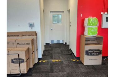 Extra Space Storage - 5414 Calhoun Road Houston, TX 77021