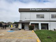 Extra Space Storage - 10601 West Fairmont Parkway La Porte, TX 77571